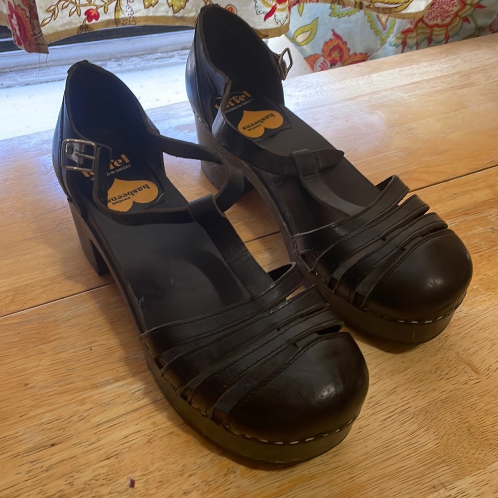 Cute platform Swedish hasbeens maryjanes size 41